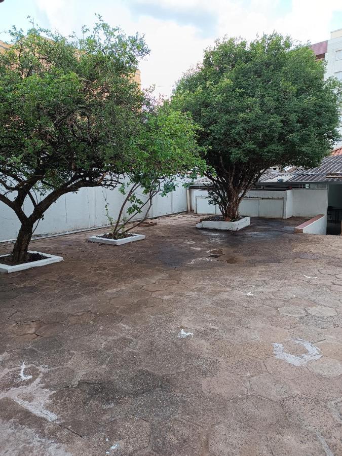 Pousada Cantinho Da Felicidade Uberlândia Exteriör bild